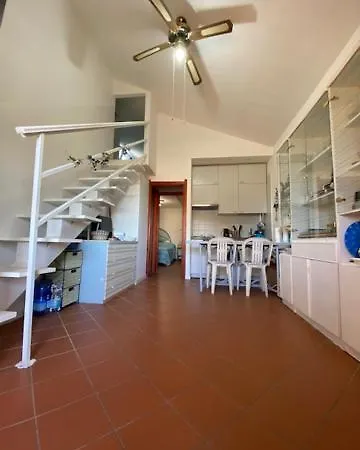Max * Quartu Sant'Elena